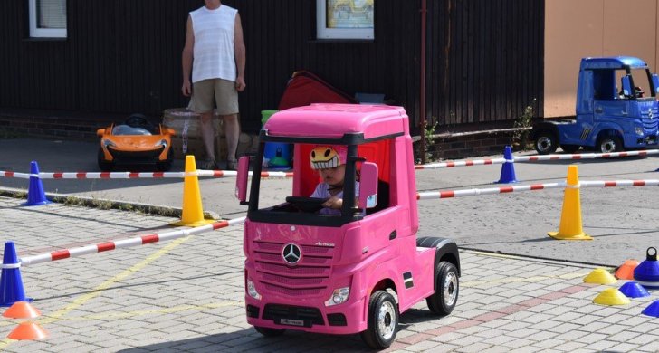 Březenská pouť a motosraz Poláky (64).JPG